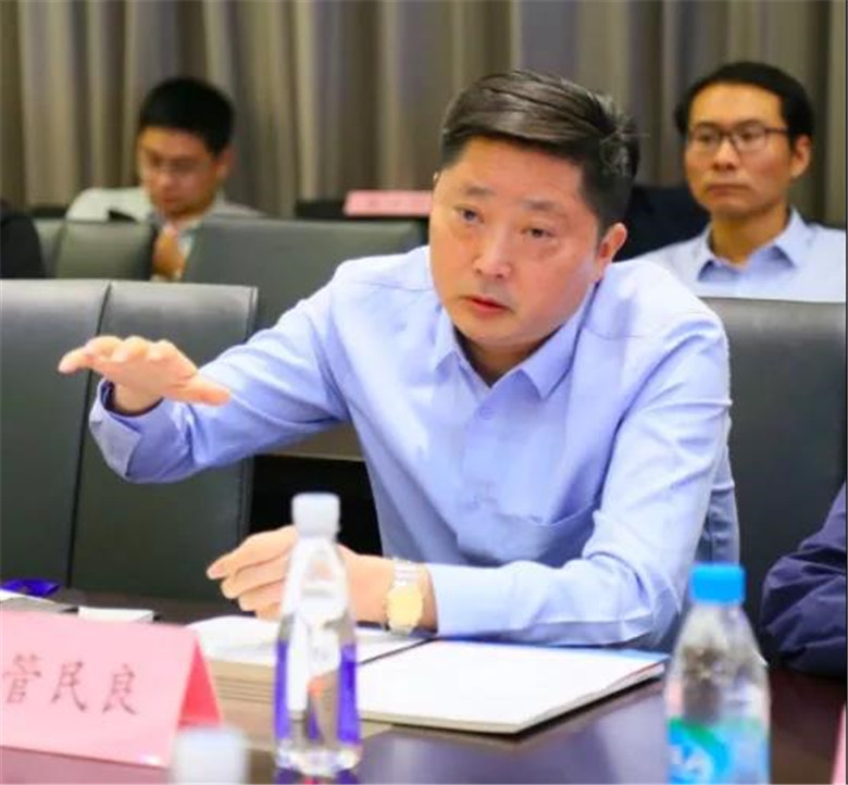 管民良