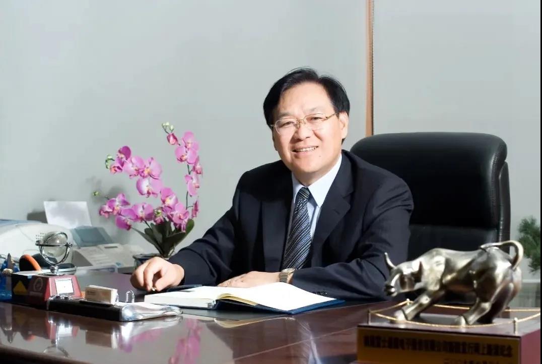 石明達