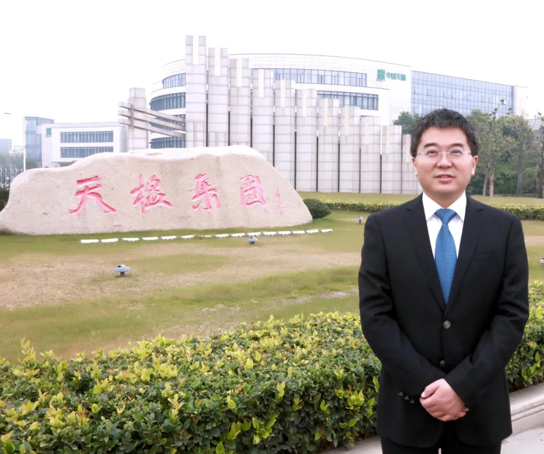 嚴圣軍