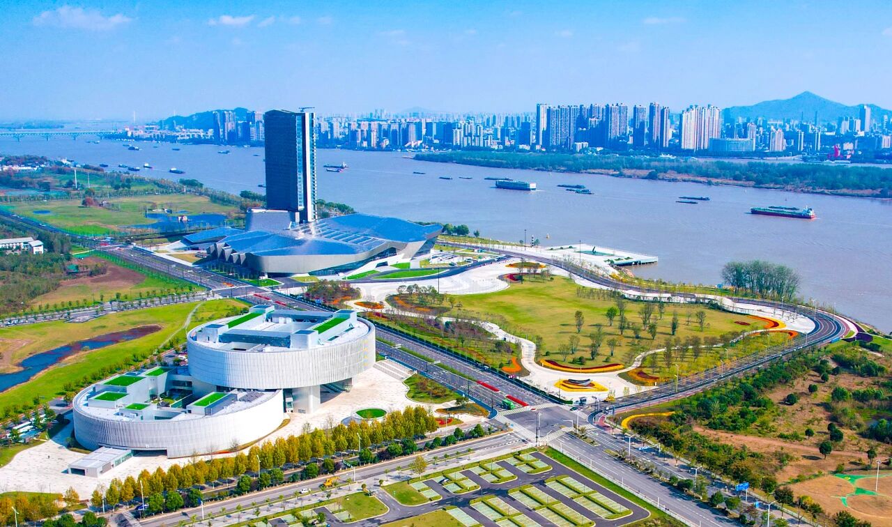  南京大動作！市委書記周 